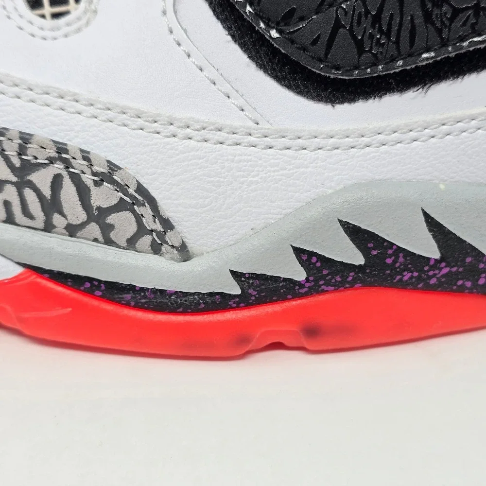 Jordan Son of Mars Low Hot Lava White Black Pink 512245-105 Mens Size 8